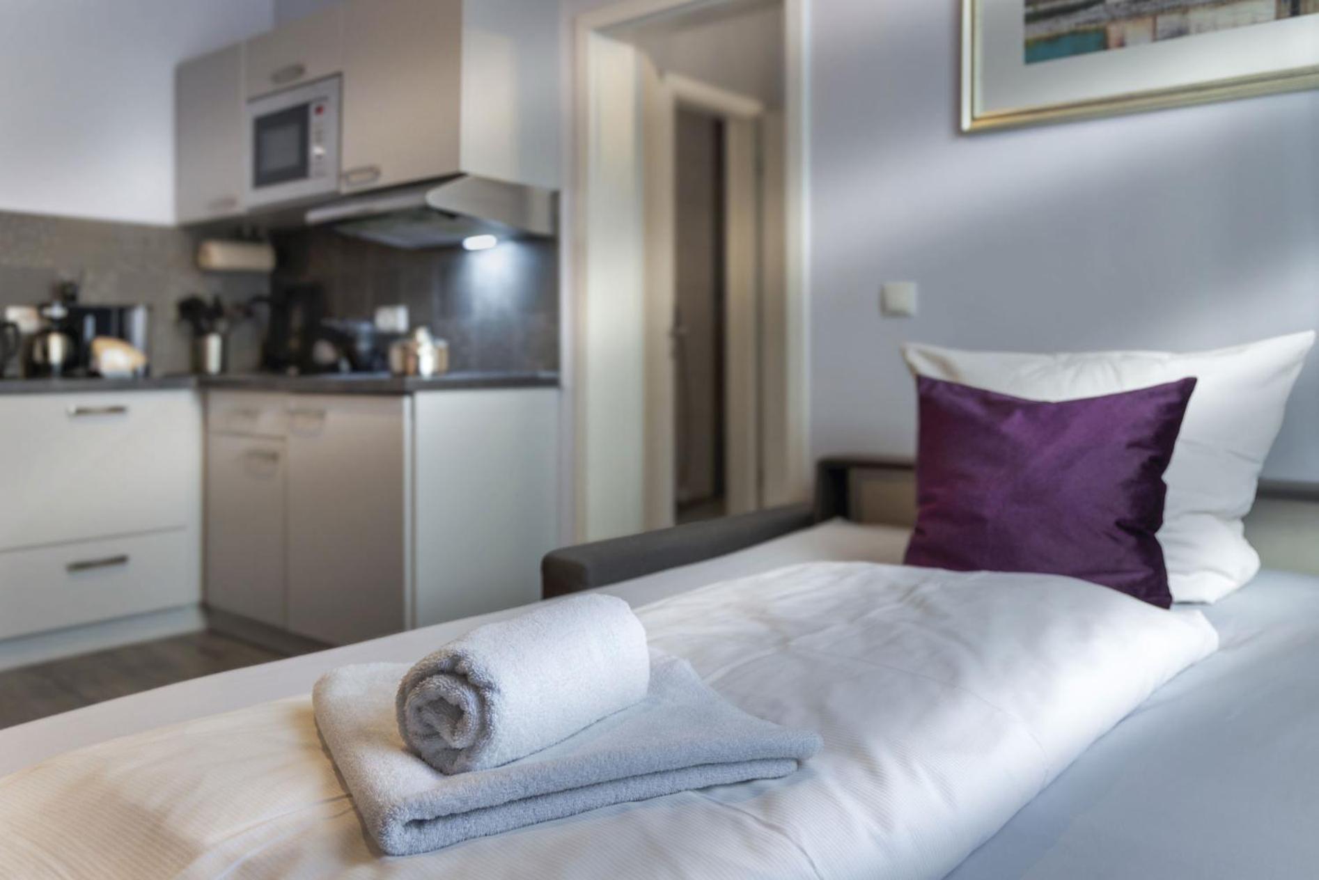 Apartmenthaus Burgenheimat In Rhens Bei Koblenz Экстерьер фото