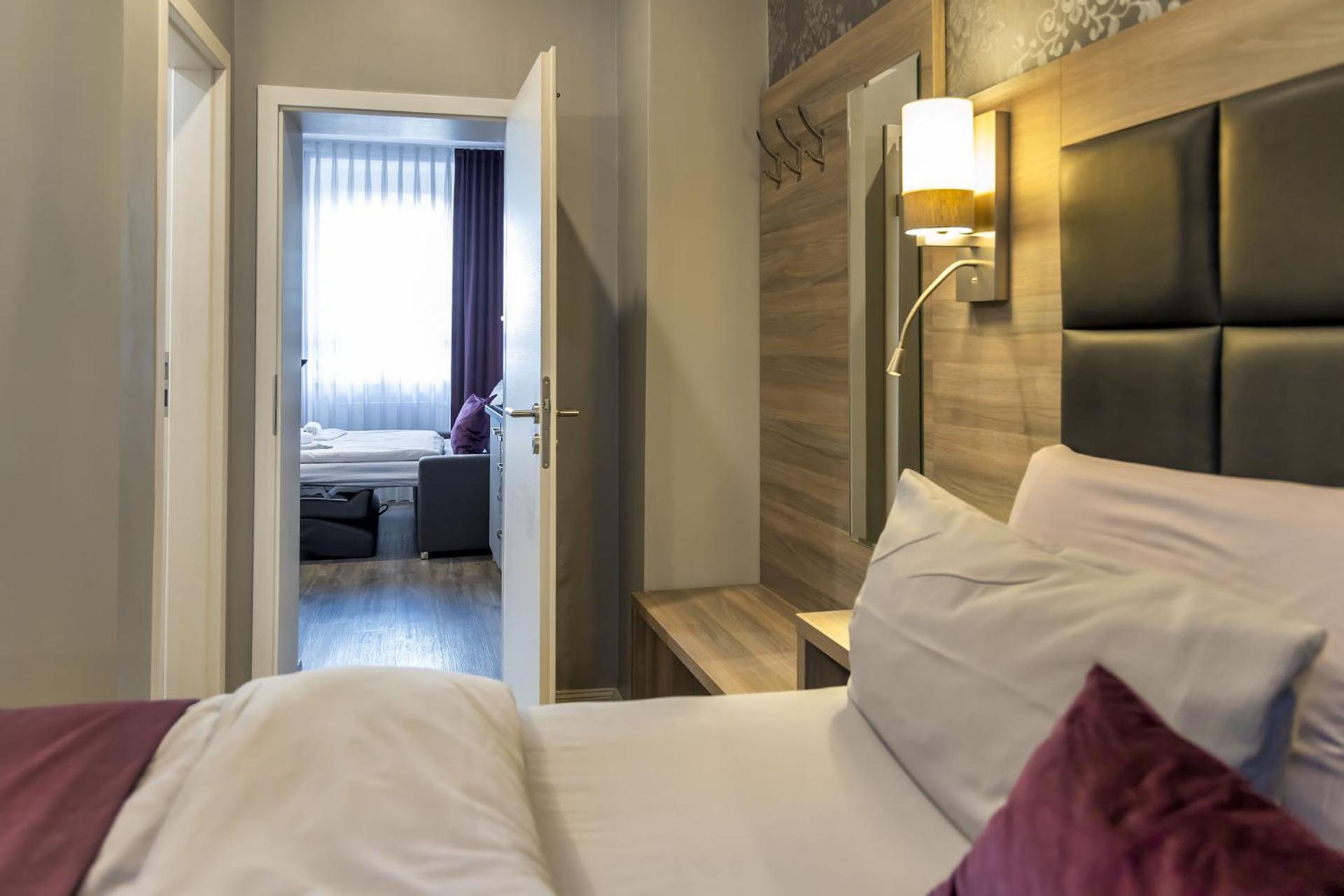 Apartmenthaus Burgenheimat In Rhens Bei Koblenz Экстерьер фото