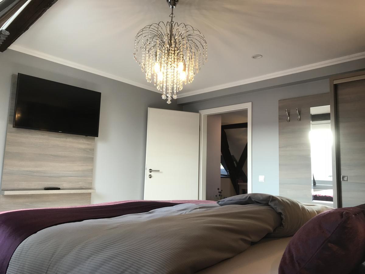 Apartmenthaus Burgenheimat In Rhens Bei Koblenz Экстерьер фото