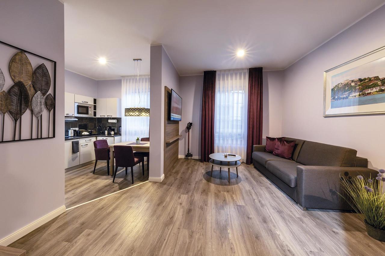 Apartmenthaus Burgenheimat In Rhens Bei Koblenz Экстерьер фото